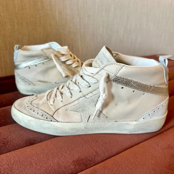 Golden Goose Cream High-Top Sneakers with Star - Picture 2 of 11